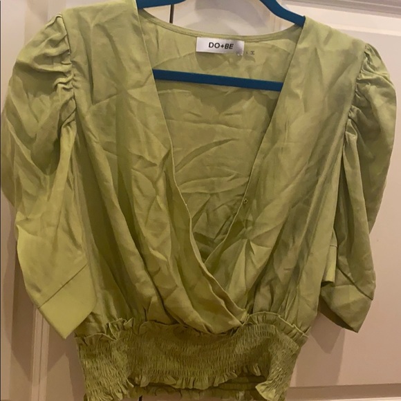 Top - Picture 2 of 2